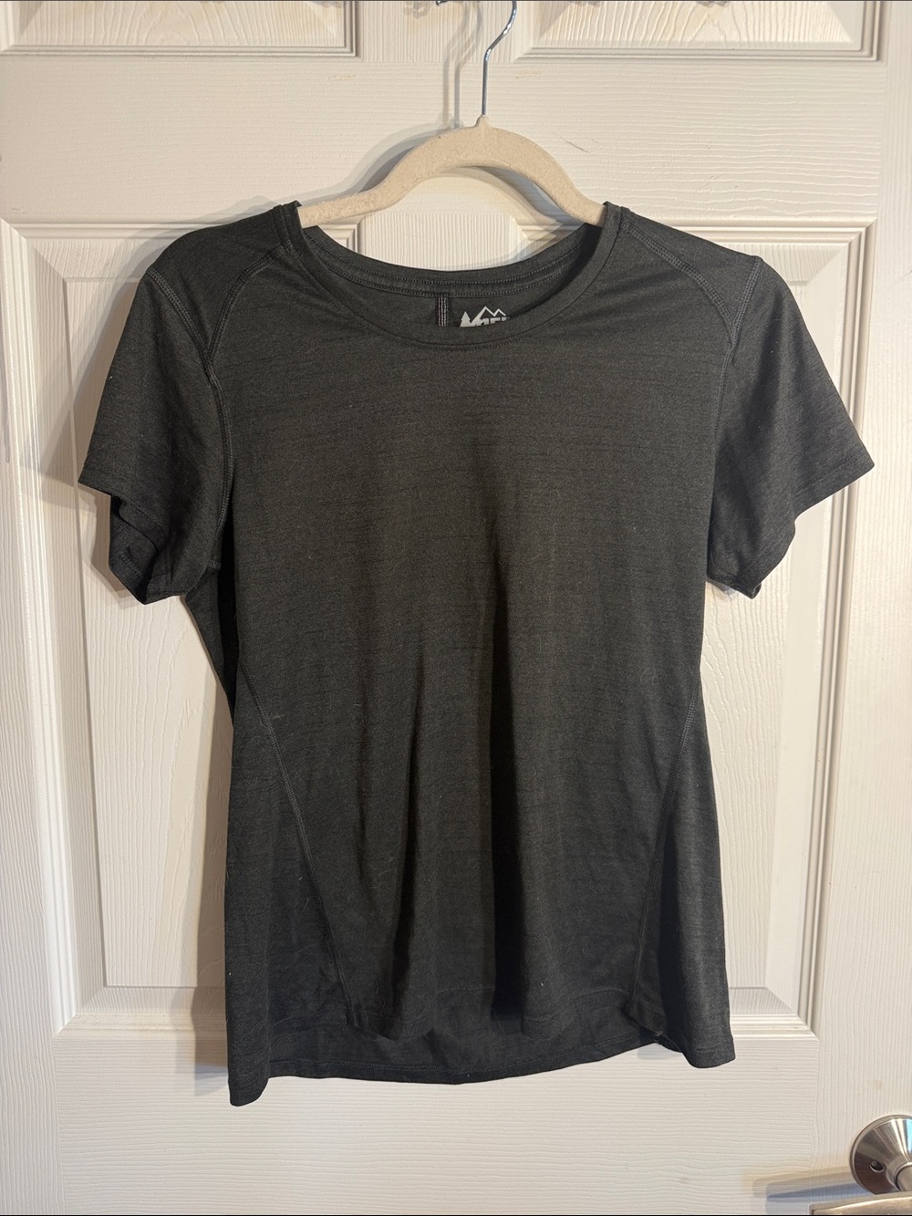 REI Women's Charcoal Grey Short Sleeve Hiking Outdoor Tee Baselayer